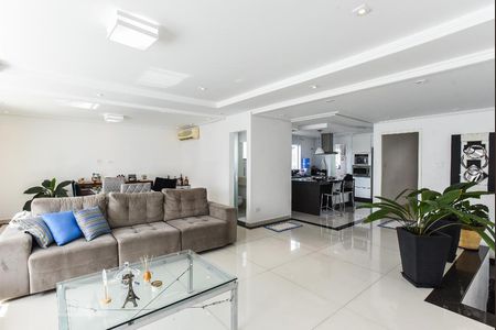 Sala de casa para alugar com 3 quartos, 400m² em Taboão, São Bernardo do Campo