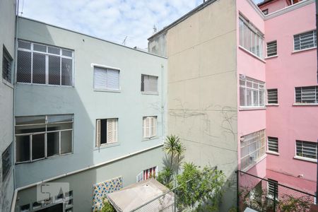 Sala - Vista de apartamento para alugar com 2 quartos, 76m² em Pinheiros, São Paulo