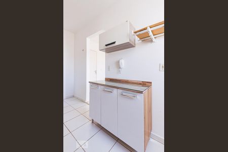 Cozinha de apartamento para alugar com 2 quartos, 61m² em Jardim Myrian Moreira da Costa, Campinas