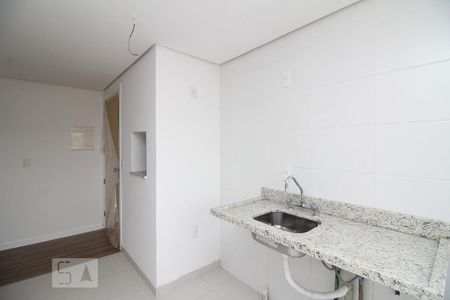 Cozinha de apartamento à venda com 3 quartos, 90m² em Jardim Itu Sabará, Porto Alegre