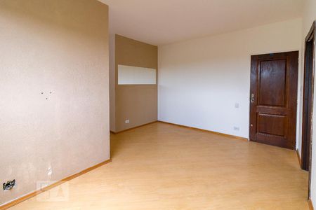 Sala de apartamento para alugar com 2 quartos, 57m² em Picanço, Guarulhos