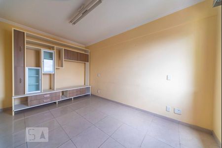 Sala de TV  de apartamento para alugar com 3 quartos, 184m² em Vila Gilda, Santo André