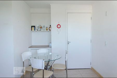 Apartamento à venda com 2 quartos, 50m² em Mato Grande, Canoas