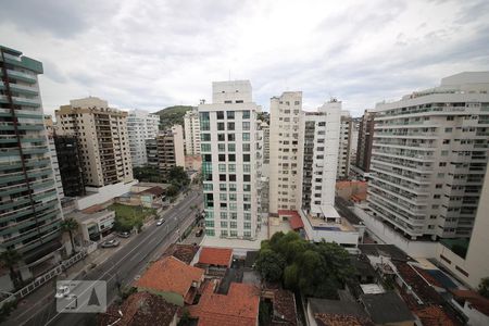 Vista da Sala de apartamento para alugar com 2 quartos, 85m² em Icaraí, Niterói