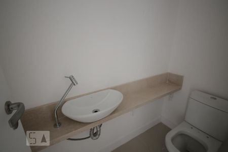 Lavabo de apartamento para alugar com 2 quartos, 85m² em Icaraí, Niterói