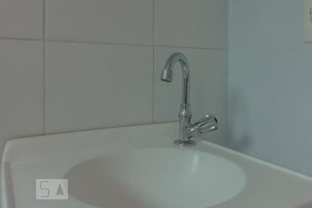 Banheiro de apartamento para alugar com 2 quartos, 44m² em Jardim Maria Estela, São Paulo