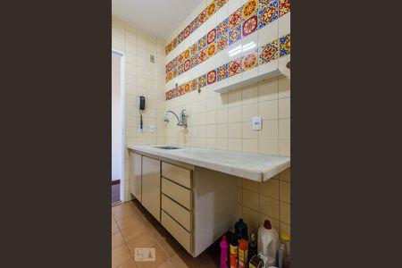 Cozinha de apartamento à venda com 1 quarto, 50m² em Botafogo, Campinas