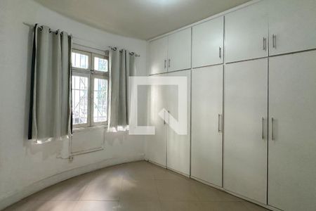 Quarto 01 de apartamento à venda com 3 quartos, 134m² em Leme, Rio de Janeiro