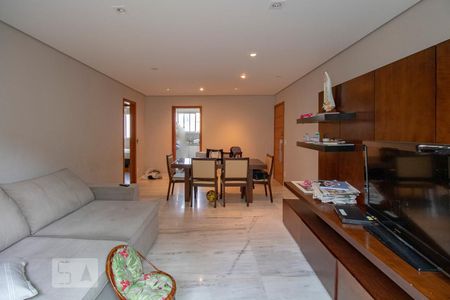 Sala de apartamento para alugar com 3 quartos, 174m² em Cruzeiro, Belo Horizonte