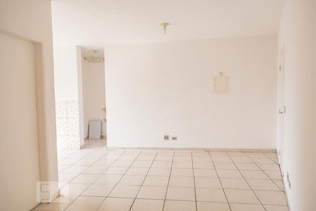 Sala-Cozinha de casa para alugar com 1 quarto, 40m² em Vila Londrina, São Paulo