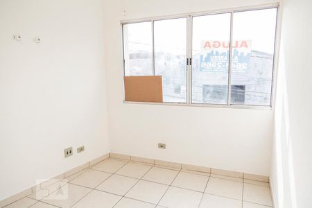 Quarto de casa para alugar com 1 quarto, 40m² em Vila Londrina, São Paulo