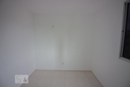 Quarto 2 de apartamento para alugar com 2 quartos, 45m² em Camorim, Rio de Janeiro