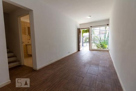 Sala de casa à venda com 3 quartos, 90m² em Butantã, São Paulo