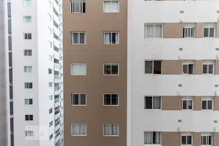 Vista de apartamento para alugar com 1 quarto, 48m² em Centro, Curitiba