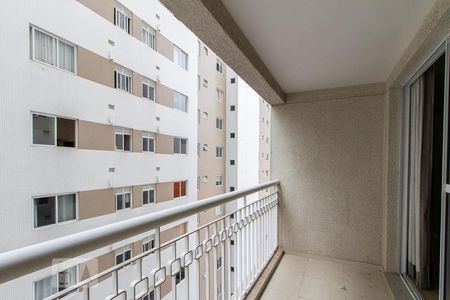 Varanda de apartamento para alugar com 1 quarto, 48m² em Centro, Curitiba