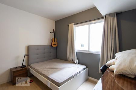 Quarto de apartamento para alugar com 1 quarto, 48m² em Centro, Curitiba