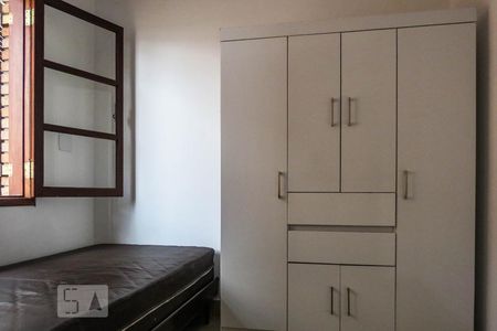 Quarto de kitnet/studio para alugar com 1 quarto, 16m² em Ferreira, São Paulo