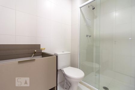 Banheiro de apartamento para alugar com 2 quartos, 50m² em Butantã, São Paulo