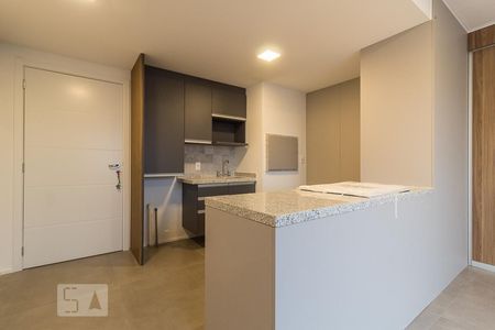 Sala e Cozinha de apartamento para alugar com 1 quarto, 38m² em São João, Porto Alegre