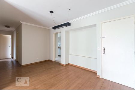 Sala de apartamento para alugar com 3 quartos, 80m² em Jardim Flamboyant, Campinas