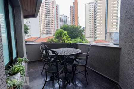 Varanda de apartamento à venda com 4 quartos, 153m² em Cerqueira César, São Paulo