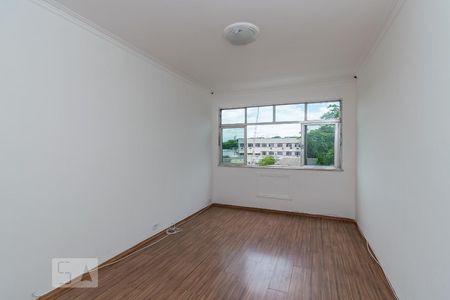 Sala de apartamento para alugar com 2 quartos, 90m² em Vista Alegre, Rio de Janeiro