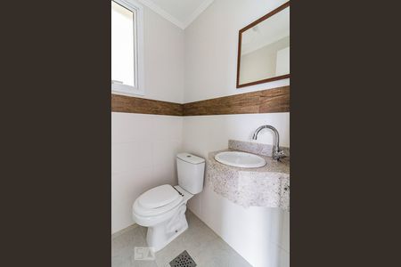 Lavabo de apartamento à venda com 1 quarto, 54m² em Cristal, Porto Alegre