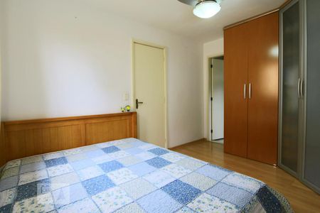 Quarto suíte  de casa de condomínio para alugar com 3 quartos, 110m² em Pechincha, Rio de Janeiro