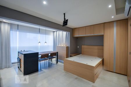 Studio de kitnet/studio para alugar com 1 quarto, 39m² em Pinheiros, São Paulo