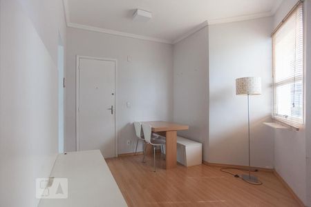 Sala de apartamento à venda com 2 quartos, 49m² em Vila Carminha, Campinas