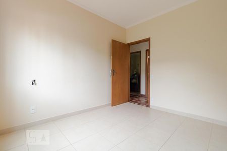 Quarto 01 de casa para alugar com 4 quartos, 120m² em Nova Campinas, Campinas