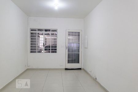 Casa para alugar com 110m², 2 quartos e 1 vagaSala