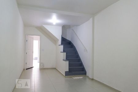 Casa para alugar com 110m², 2 quartos e 1 vagaSala