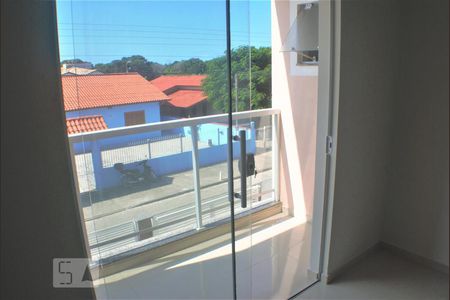 Porta Sacada da Suíte de apartamento para alugar com 2 quartos, 66m² em Ingleses do Rio Vermelho, Florianópolis