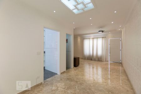 1o. Andar - Sala de casa de condomínio para alugar com 3 quartos, 160m² em Vila Brasílio Machado, São Paulo