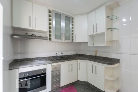 1o. Andar - Cozinha (Armários) de casa de condomínio para alugar com 3 quartos, 160m² em Vila Brasílio Machado, São Paulo