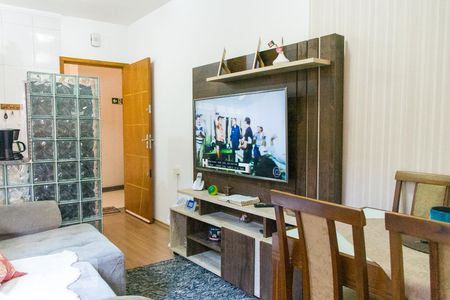 Sala de apartamento para alugar com 2 quartos, 48m² em Vila Guarani, Santo André