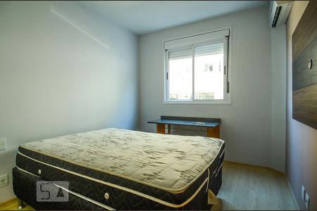 Quarto de apartamento à venda com 1 quarto, 62m² em Santa Tereza, Porto Alegre