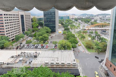 Vista Sala de apartamento à venda com 2 quartos, 70m² em Cidade Nova, Rio de Janeiro