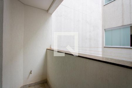 Varanda da sala de apartamento à venda com 3 quartos, 69m² em Vila Pires, Santo André