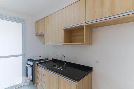 Cozinha de apartamento à venda com 2 quartos, 67m² em Santo Amaro, São Paulo