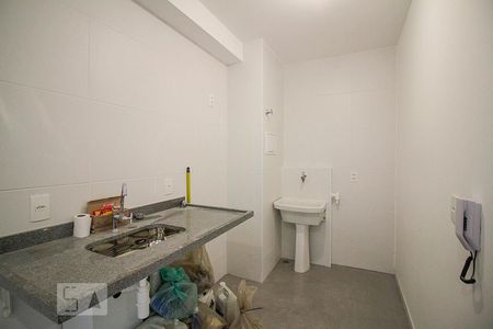 Cozinha de apartamento para alugar com 2 quartos, 35m² em Barra Funda, São Paulo