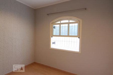 Quarto 2 de casa para alugar com 3 quartos, 130m² em Vila Diva (zona Norte), São Paulo