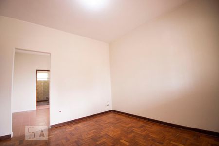 sala de casa para alugar com 3 quartos, 120m² em Jardim Leonor, Campinas