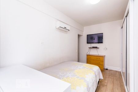 Quarto 1 de apartamento para alugar com 2 quartos, 72m² em Humaitá, Rio de Janeiro