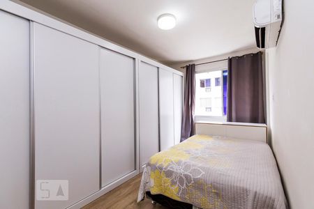 Quarto 1 de apartamento para alugar com 2 quartos, 72m² em Humaitá, Rio de Janeiro