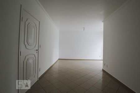 Sala de apartamento para alugar com 2 quartos, 78m² em Cambuí, Campinas