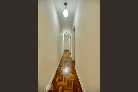 Corredor de apartamento à venda com 3 quartos, 125m² em Água Branca, São Paulo