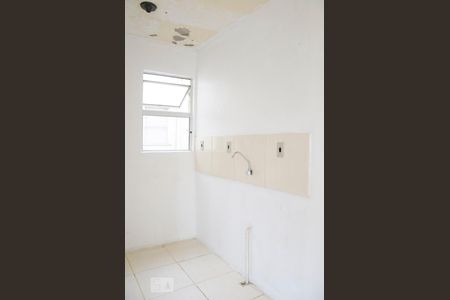 Apartamento à venda com 2 quartos, 50m² em Olaria, Canoas