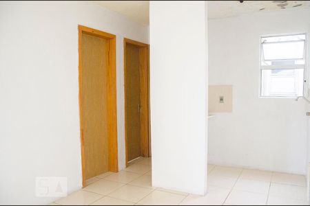 Apartamento à venda com 2 quartos, 50m² em Olaria, Canoas